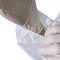El aislamiento médico blanco viste disponible con la prenda impermeable hecha punto 20-65gsm del puño